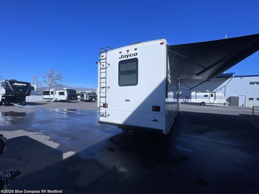 New 2026 Jayco Alante 29S available in Medford, Oregon