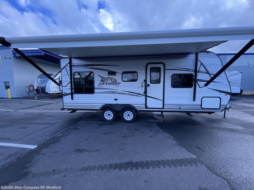 Used 2018 Jayco Jay Flight SLX 212QBW available in Medford, Oregon