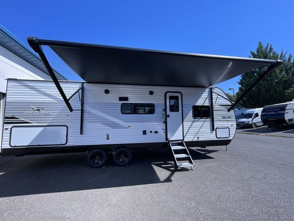 New 2026 Jayco Jay Flight SLX 261BHSW available in Medford, Oregon