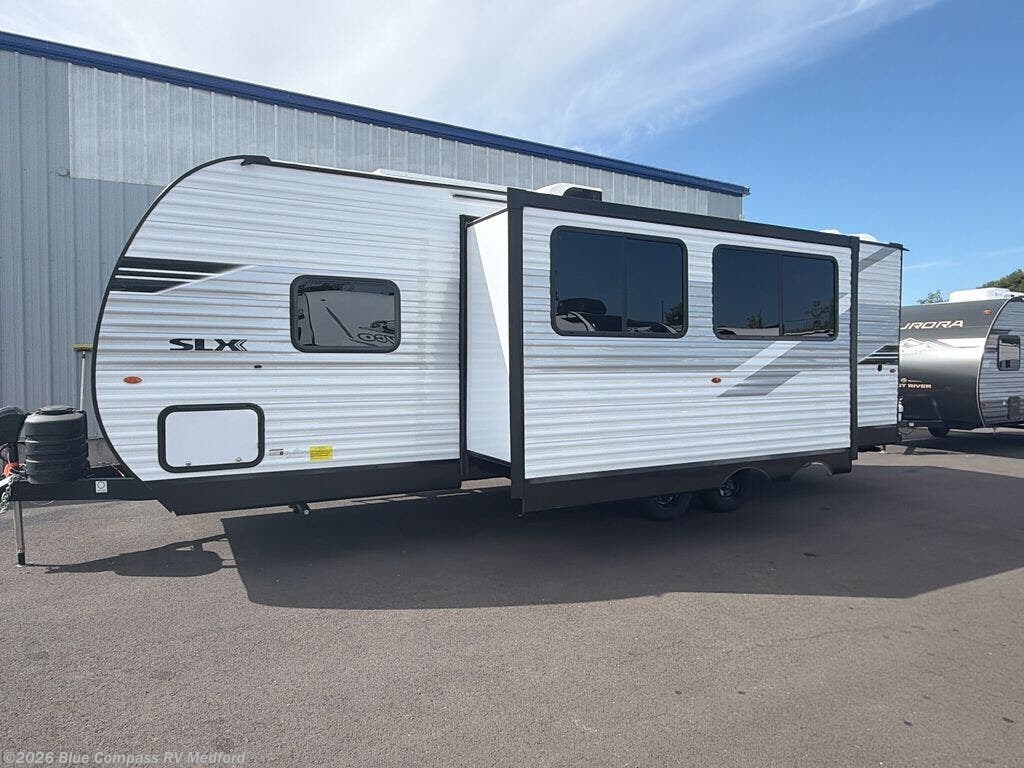 New 2026 Jayco Jay Flight SLX 261BHSW available in Medford, Oregon