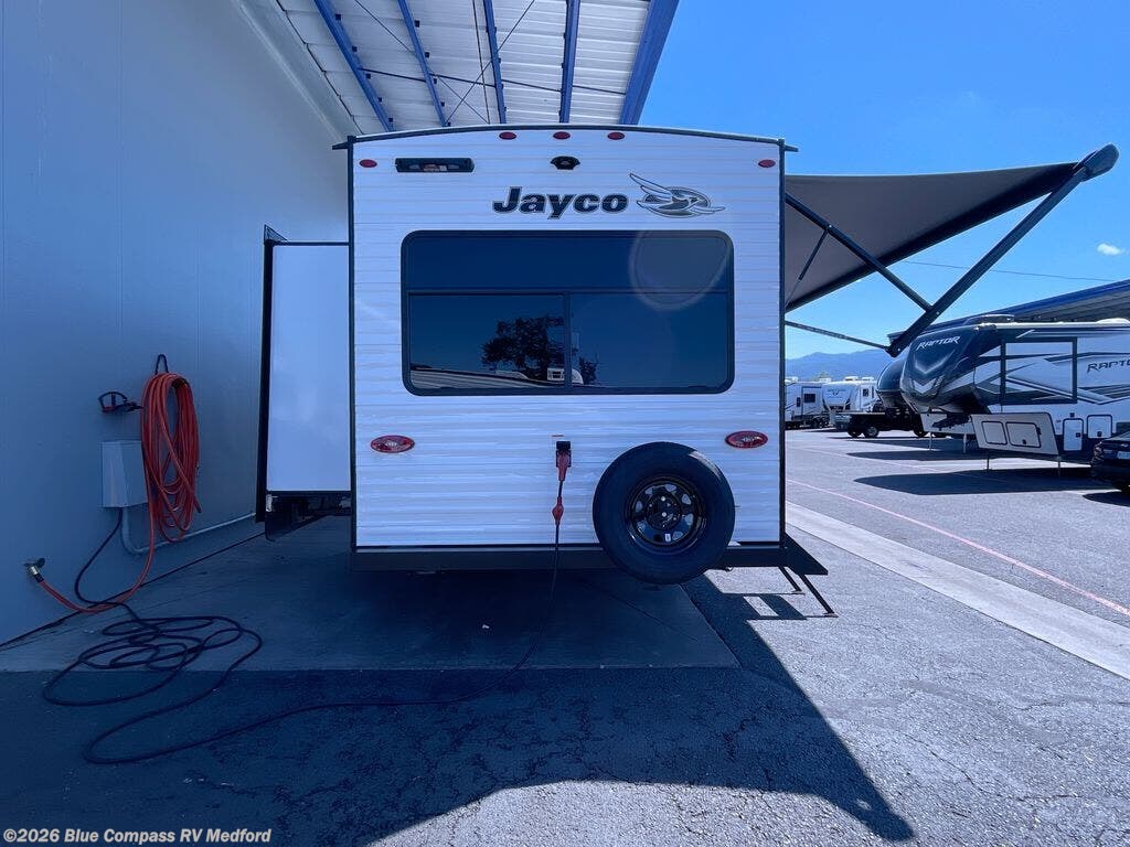 New 2026 Jayco Jay Flight SLX 262RLSW available in Medford, Oregon