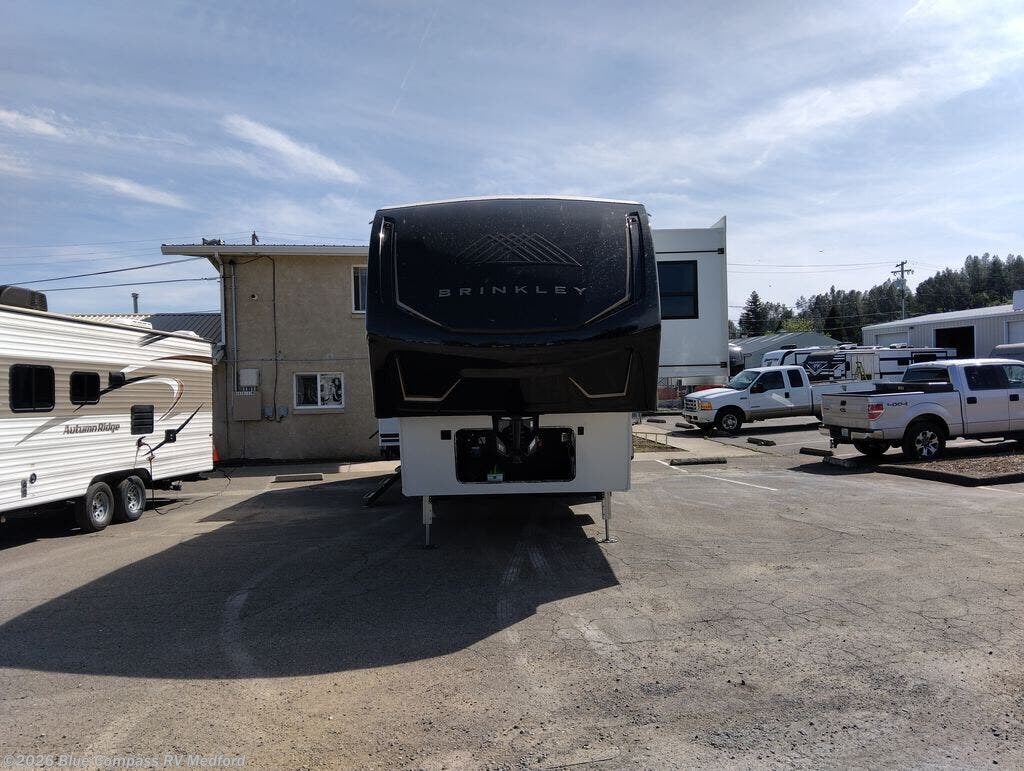 2026 Model Z 3200 by Brinkley RV from Blue Compass RV Medford in Medford, Oregon