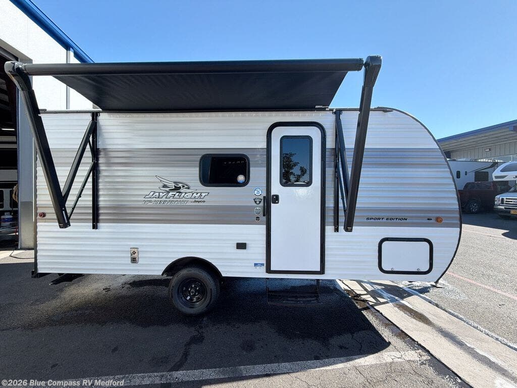 New 2027 Jayco Jay Flight 170BHW available in Medford, Oregon