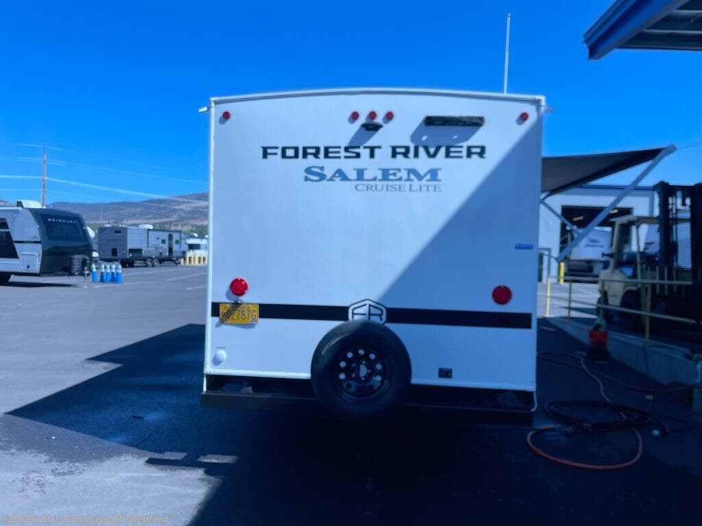 2025 Salem Cruise Lite 273QBXL by Forest River from Blue Compass RV Medford in Medford, Oregon