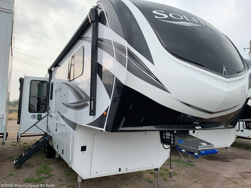2024 Grand Design Solitude 310GK RV for Sale in Bend, OR 97701 T91608