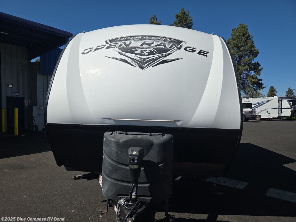 Used 2020 Highland Ridge Open Range Ultra Lite UT2102RB available in Bend, Oregon