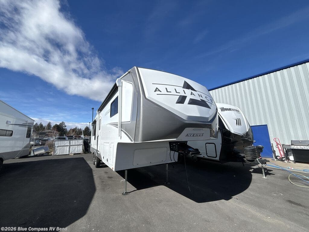 New 2026 Alliance RV Avenue 32RLS available in Bend, Oregon
