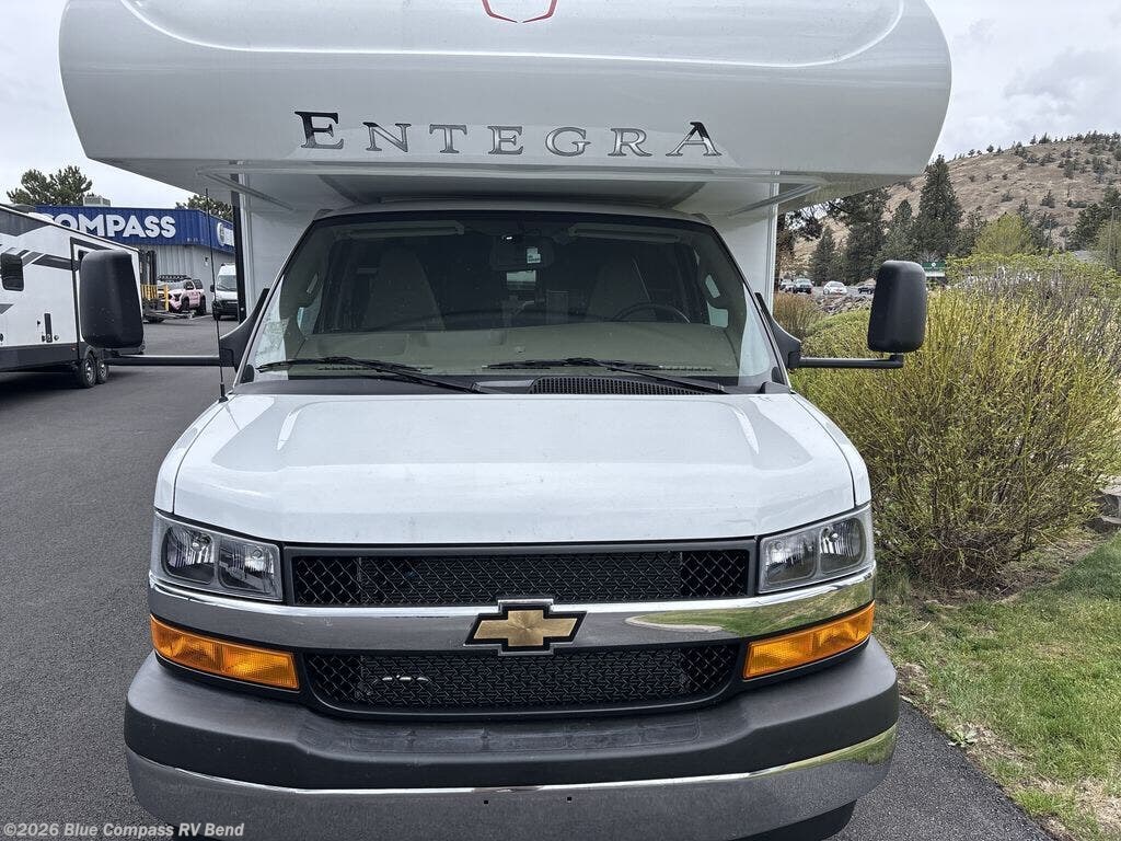 New 2026 Thor Motor Coach Geneva 28VT available in Bend, Oregon