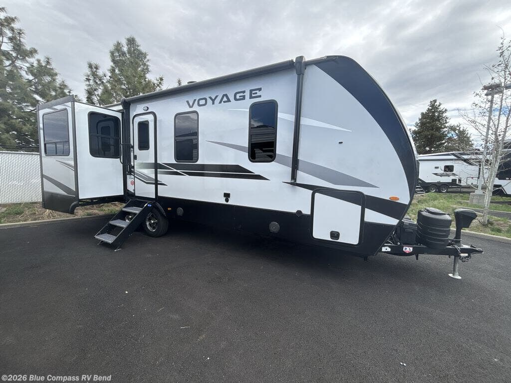 2022 Voyage 2730RL by Winnebago from Blue Compass RV Bend in Bend, Oregon