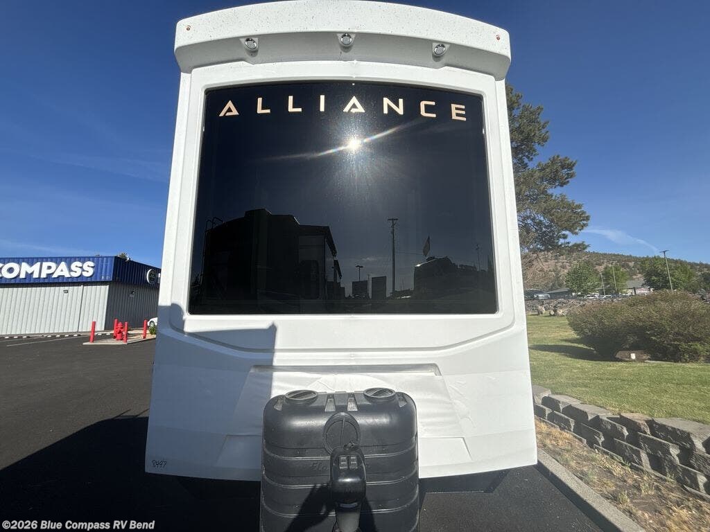 New 2026 Alliance RV Benchmark 44LFT available in Bend, Oregon