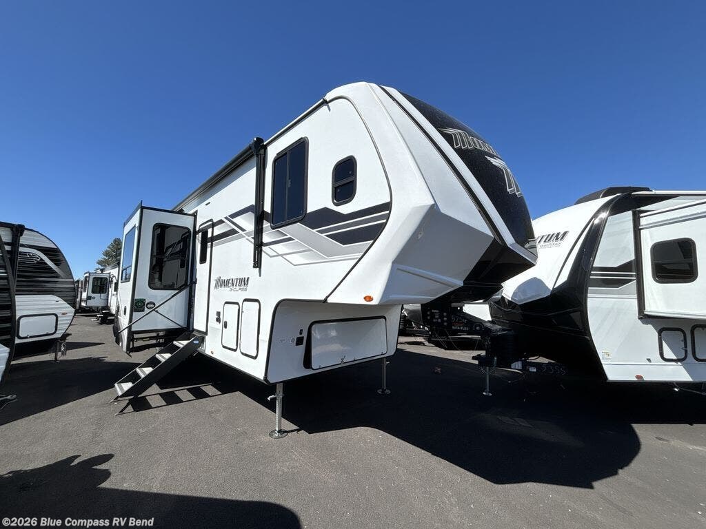 2026 Momentum G-Class 350G by Grand Design from Blue Compass RV Bend in Bend, Oregon