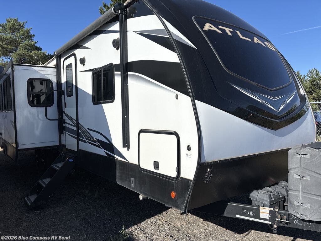 2022 Atlas 3882BH by Dutchmen from Blue Compass RV Bend in Bend, Oregon