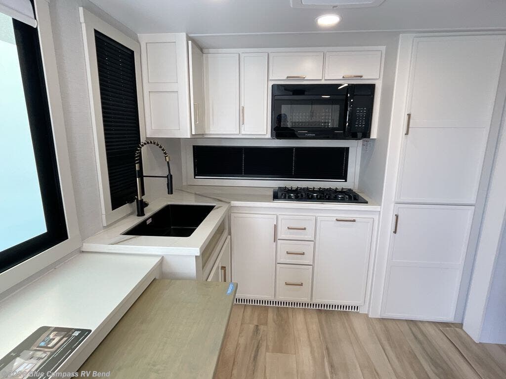New 2027 Brinkley RV Model I 275 available in Bend, Oregon