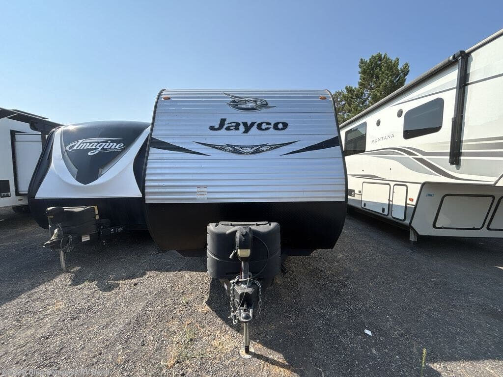 Used 2021 Jayco Jay Flight SLX 8 324BDS available in Bend, Oregon