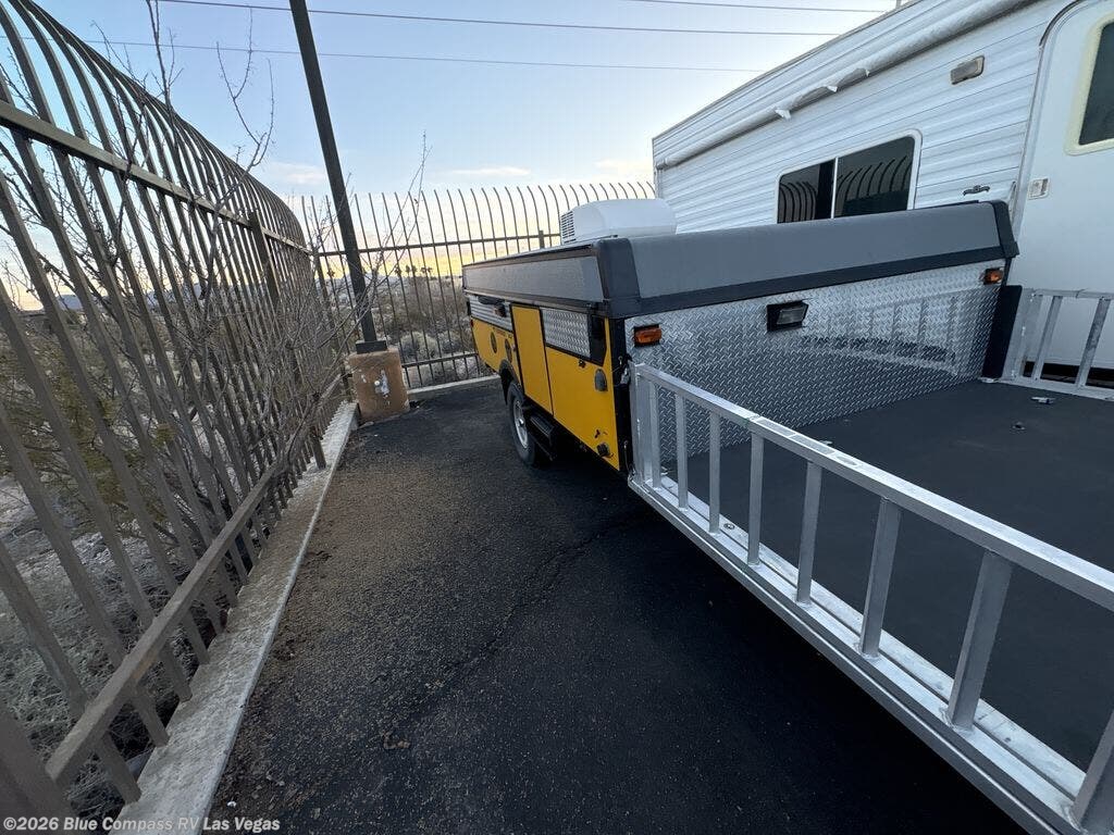 2007 Evolution E2 by Fleetwood from Blue Compass RV Las Vegas in Las Vegas, Nevada