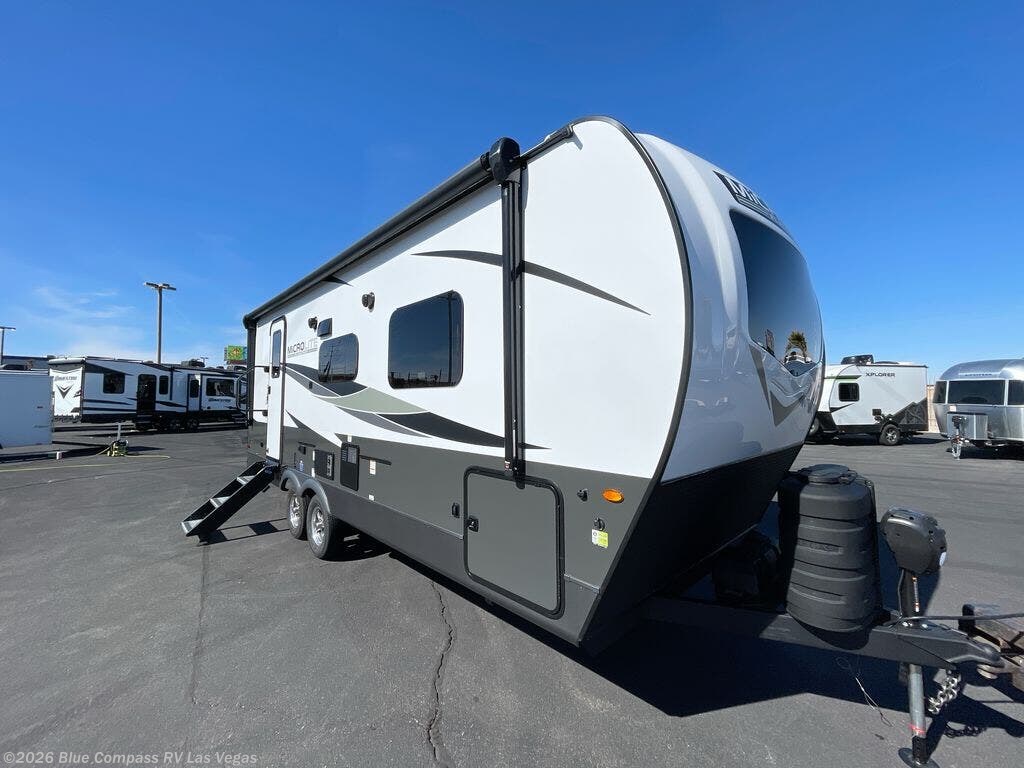 2025 Flagstaff Micro Lite 25FBLS by Forest River from Blue Compass RV Las Vegas in Las Vegas, Nevada