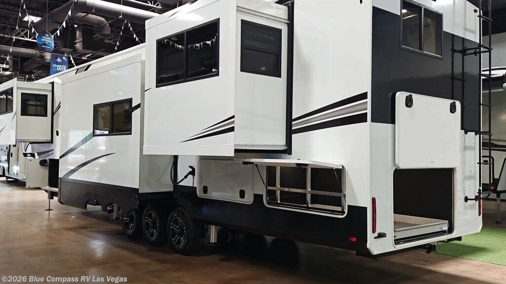 New 2026 Grand Design Solitude 414LJMJ available in Las Vegas, Nevada