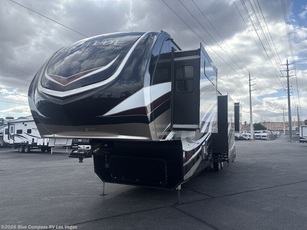 Used 2018 Grand Design Solitude 375RES R available in Las Vegas, Nevada