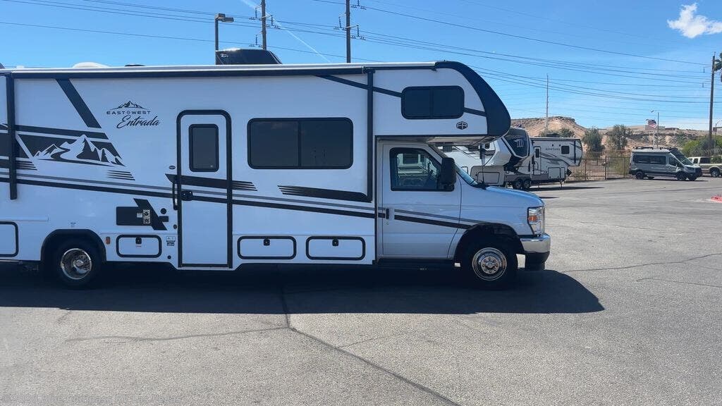 New 2026 East to West Entrada 3100FB available in Las Vegas, Nevada