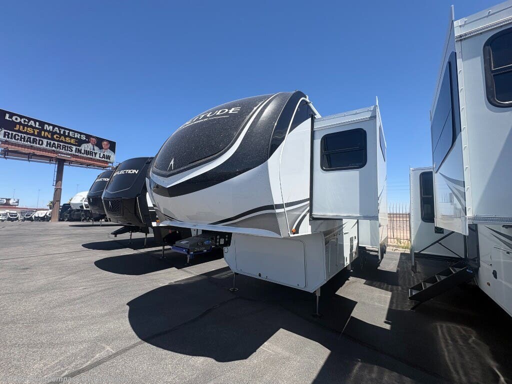 2026 Solitude 310GK by Grand Design from Blue Compass RV Las Vegas in Las Vegas, Nevada