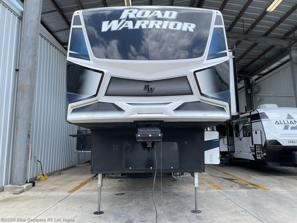 2022 Heartland Road Warrior 4275RW - Used Toy Hauler For Sale by Blue Compass RV Las Vegas in Las Vegas, Nevada
