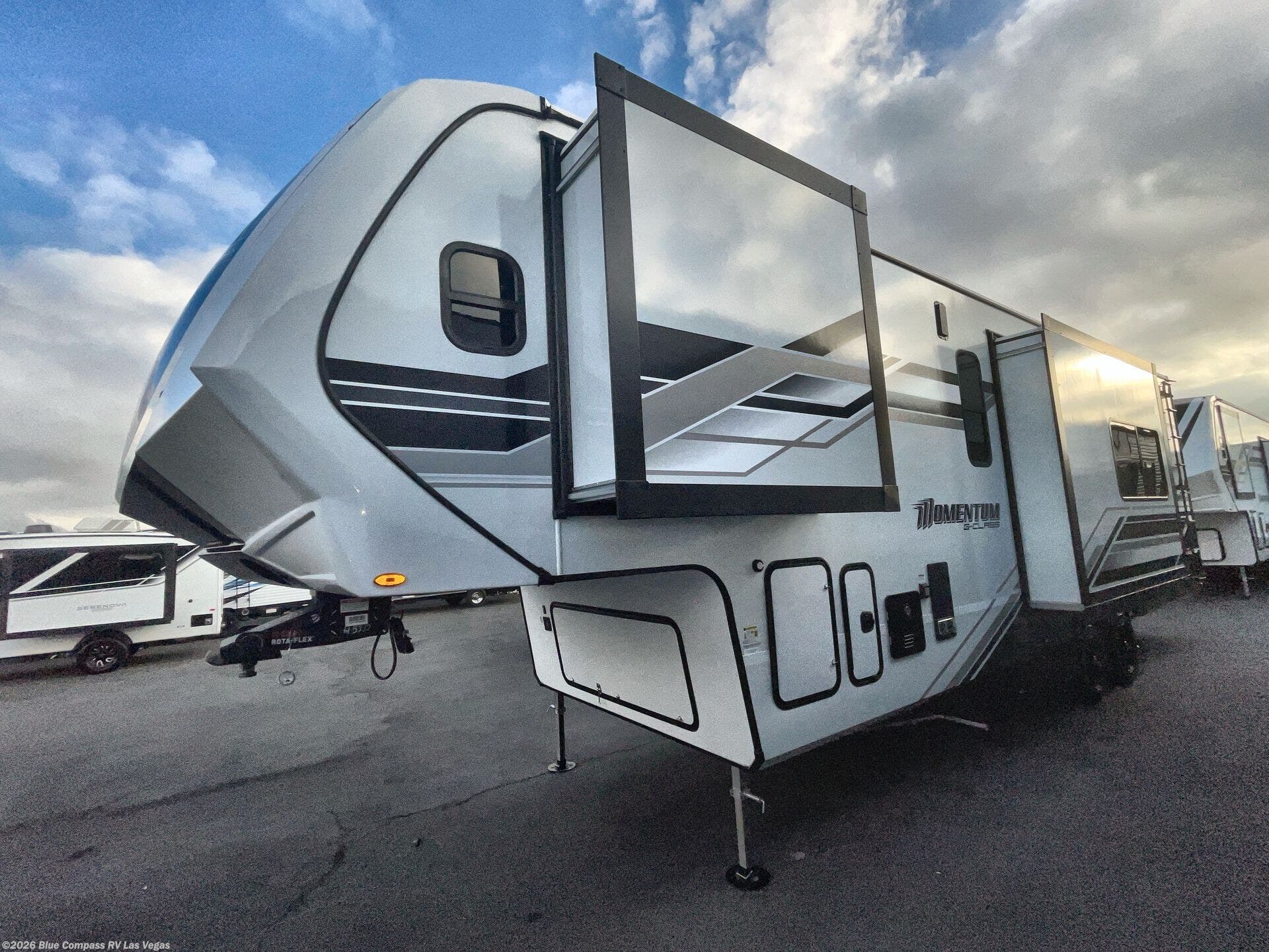 2026 Momentum G-Class 325G by Grand Design from Blue Compass RV Las Vegas in Las Vegas, Nevada