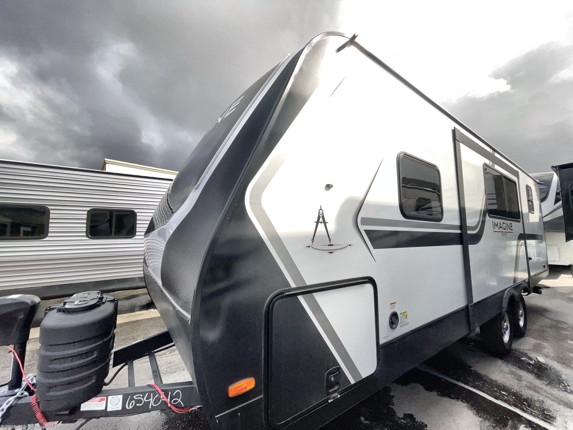 2025 Imagine 2470BH by Grand Design from Blue Compass RV Las Vegas in Las Vegas, Nevada