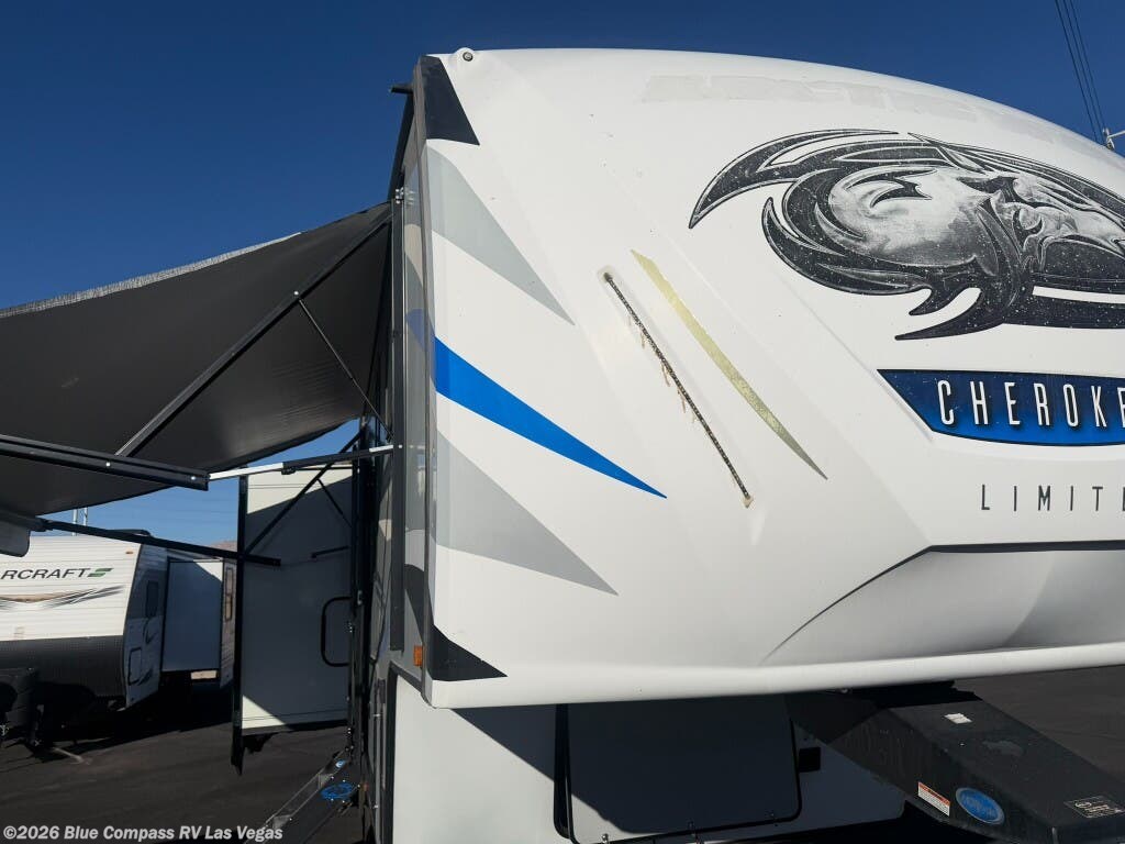 Used 2019 Forest River Cherokee Arctic Wolf 285DRL4 available in Las Vegas, Nevada