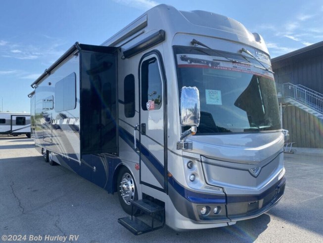 2024 Fleetwood Discovery LXE 44B - New Class A For Sale by Bob Hurley RV in Tulsa, Oklahoma