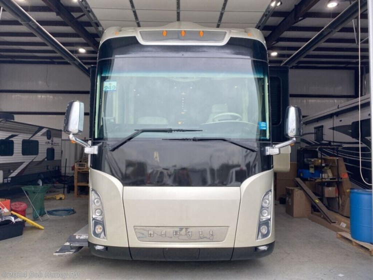 Used 2007 Newell Newell Coach 45&#39;8&quot; Rear Bath available in Tulsa, Oklahoma