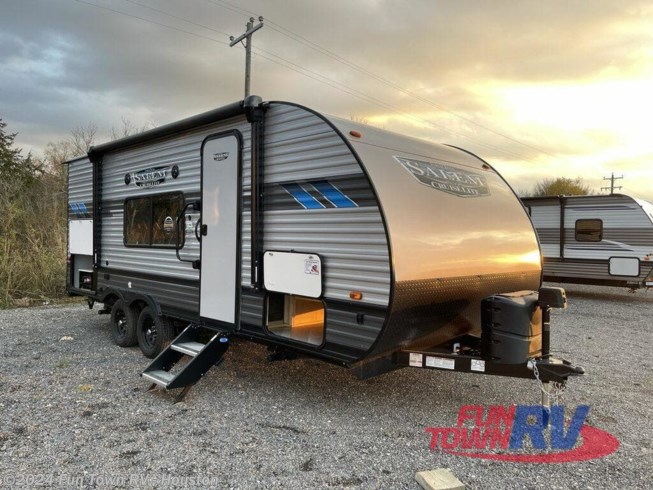 2022 Salem Cruise Lite 19DBXL by Forest River from Fun Town RV - Houston in Wharton, Texas
