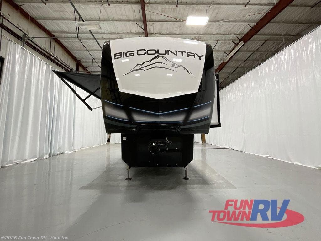 2023 Heartland Big Country 3500SS RV for Sale in Wharton, TX 77488