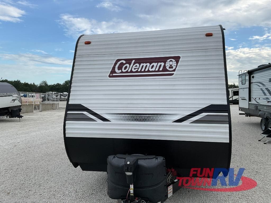 2022 Coleman Lantern Series 251TQ RV for Sale in Wharton, TX 77488