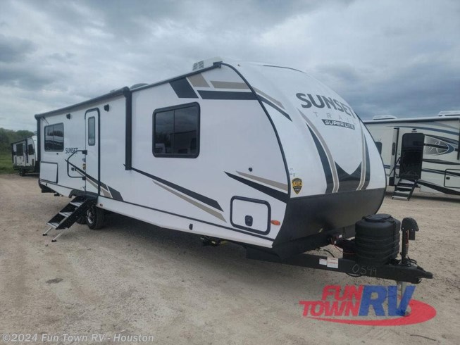 New 2024 CrossRoads Sunset Trail SS309RK available in Wharton, Texas