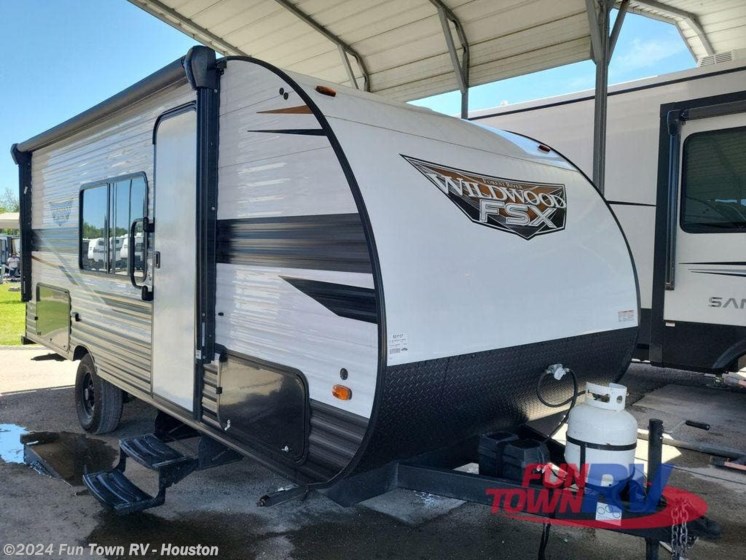 Used 2022 Forest River Wildwood FSX 179DBK available in Wharton, Texas