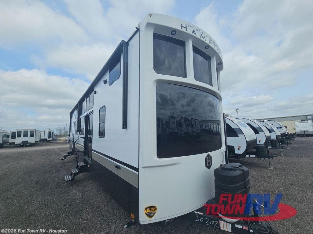 2024 CrossRoads Hampton HP390PVL RV for Sale in Wharton, TX 77488 ...