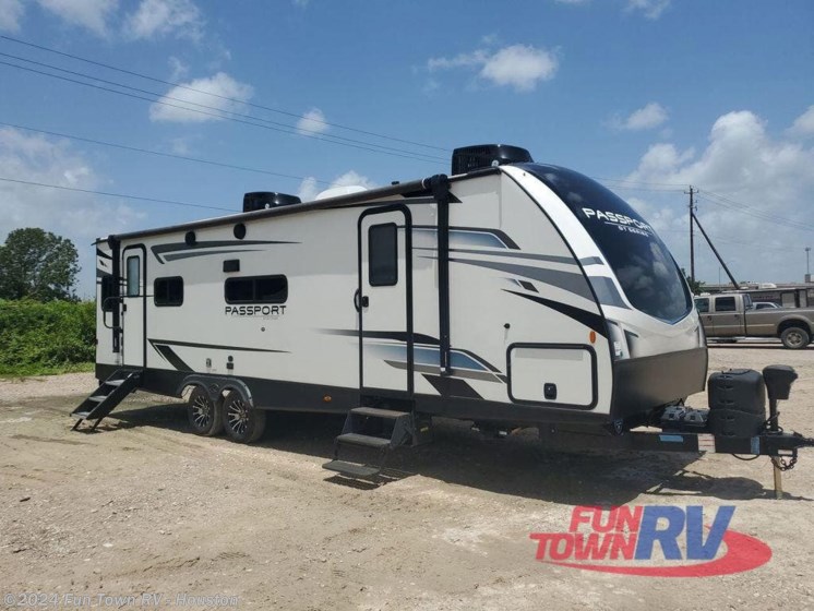 Used 2023 Keystone Passport GT 2700RL available in Wharton, Texas