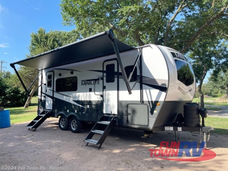 New 2024 Forest River Rockwood Mini Lite 2515S available in Wharton, Texas