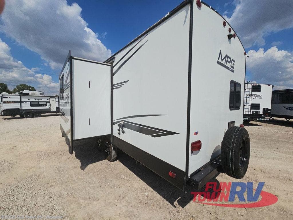 Used 2022 Cruiser RV MPG 2500BH available in Wharton, Texas