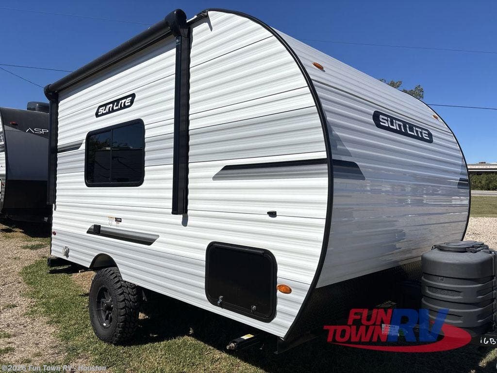 2025 Sun Lite 16BH by Sunset Park RV from Fun Town RV - Houston in Wharton, Texas