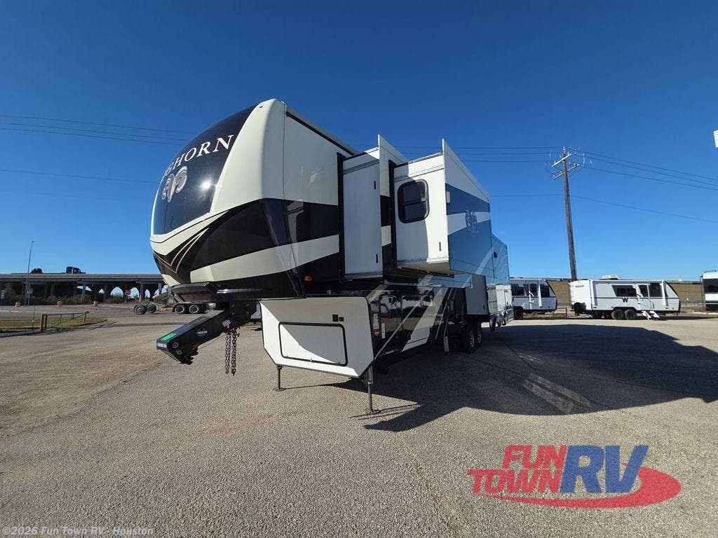 2020 Bighorn 3375SS by Heartland from Fun Town RV - Houston in Wharton, Texas