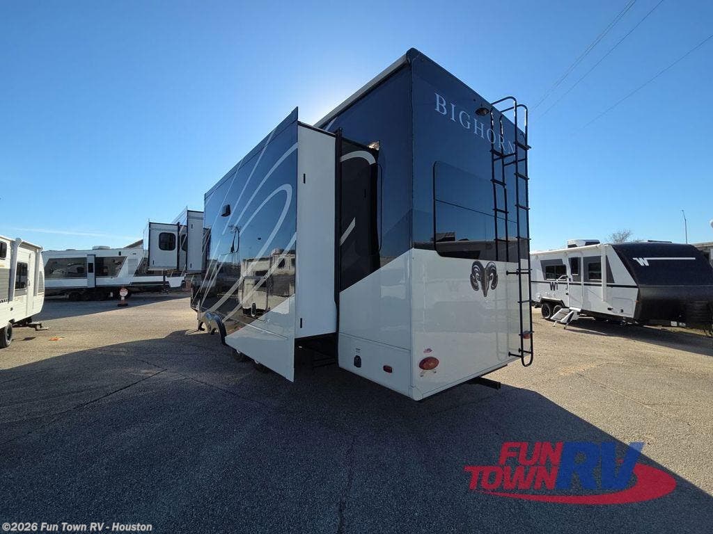 Used 2020 Heartland Bighorn 3375SS available in Wharton, Texas