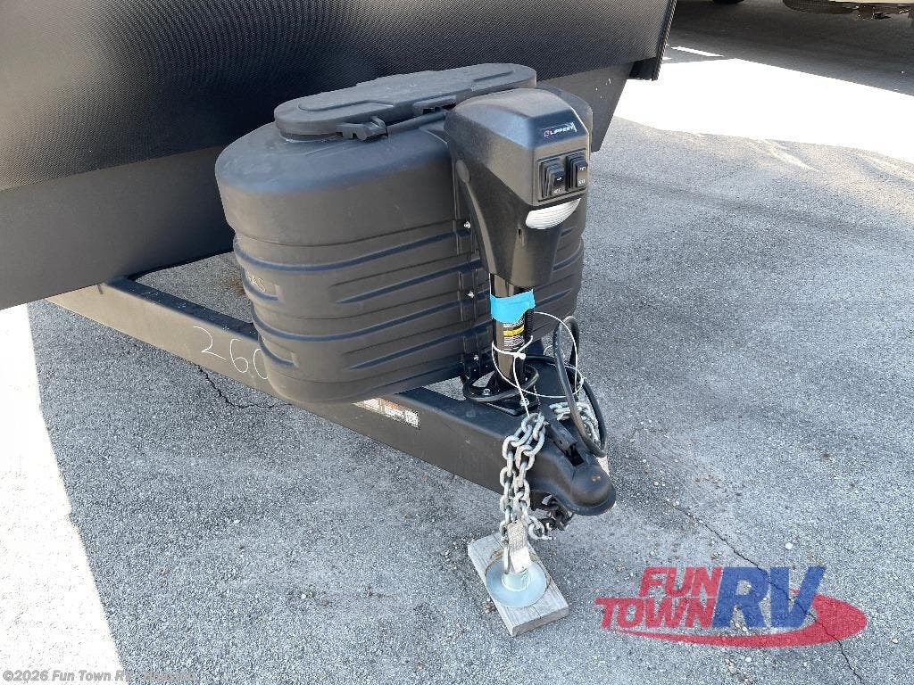 New 2026 Prime Time LaCrosse 3510DB available in Wharton, Texas