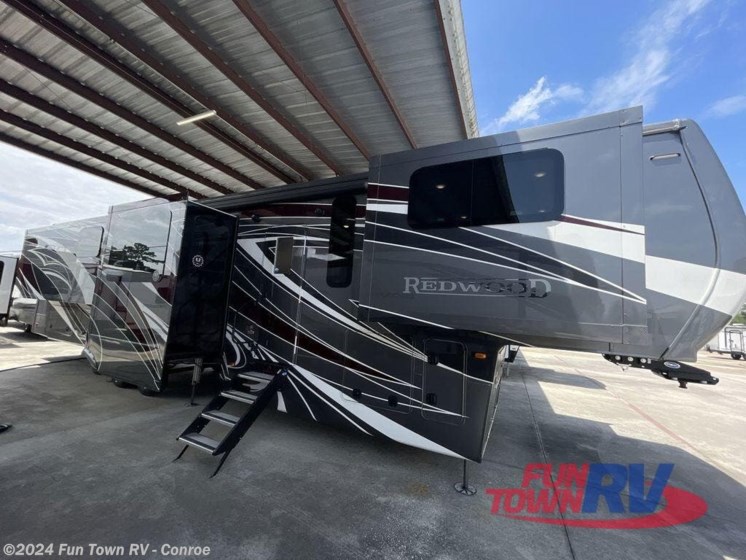 New 2023 Redwood RV Redwood 4200FL available in Conroe, Texas
