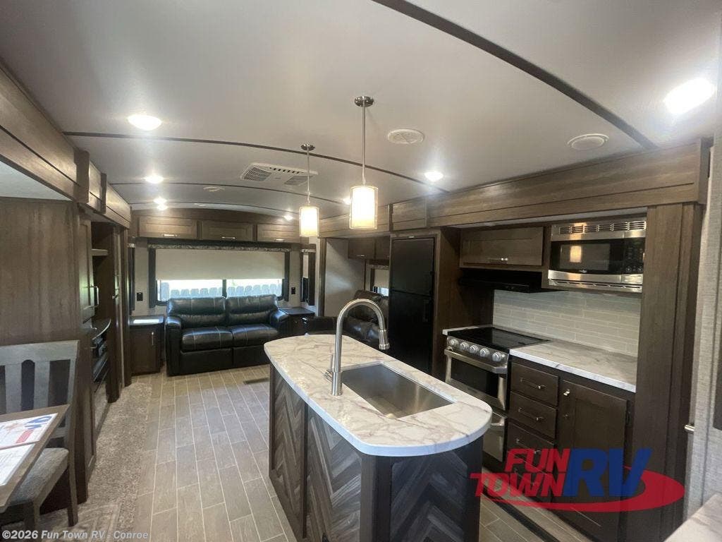 2020 Keystone Laredo 330RL #204290A - For Sale in Conroe, TX