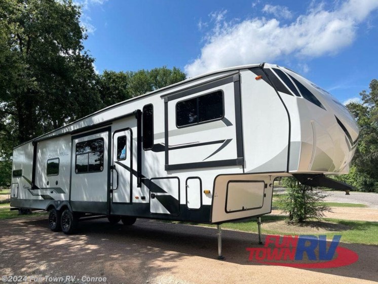 New 2024 Coachmen Chaparral 334FL available in Conroe, Texas