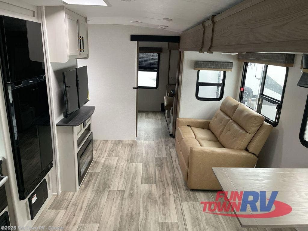 2025 Astoria 3203BH by Dutchmen from Fun Town RV - Conroe in Conroe, Texas
