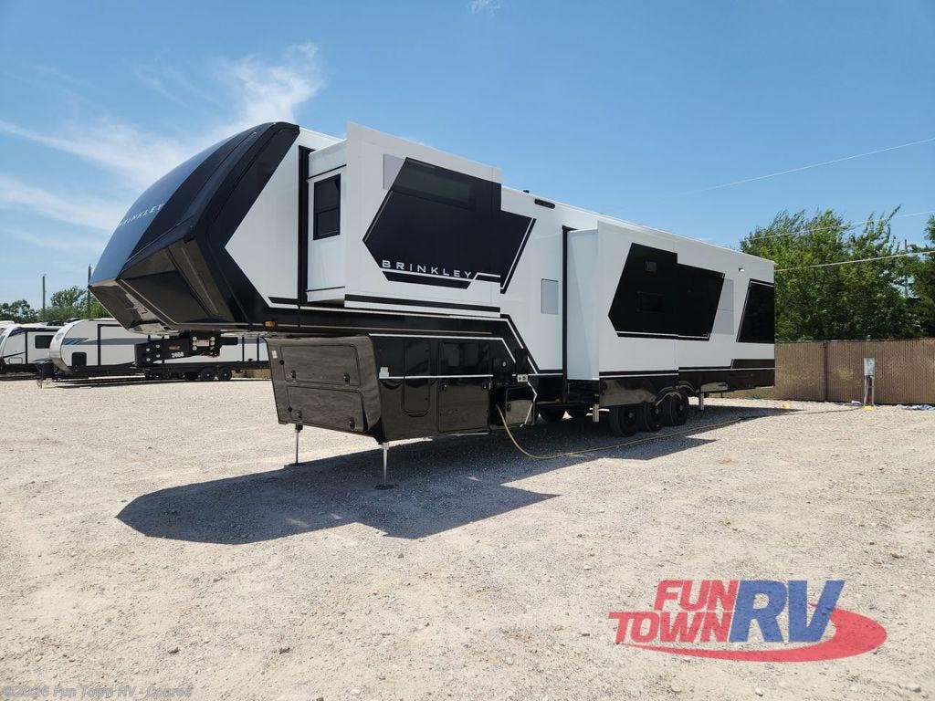 2026 Model G 4000 by Brinkley RV from Fun Town RV - Conroe in Conroe, Texas