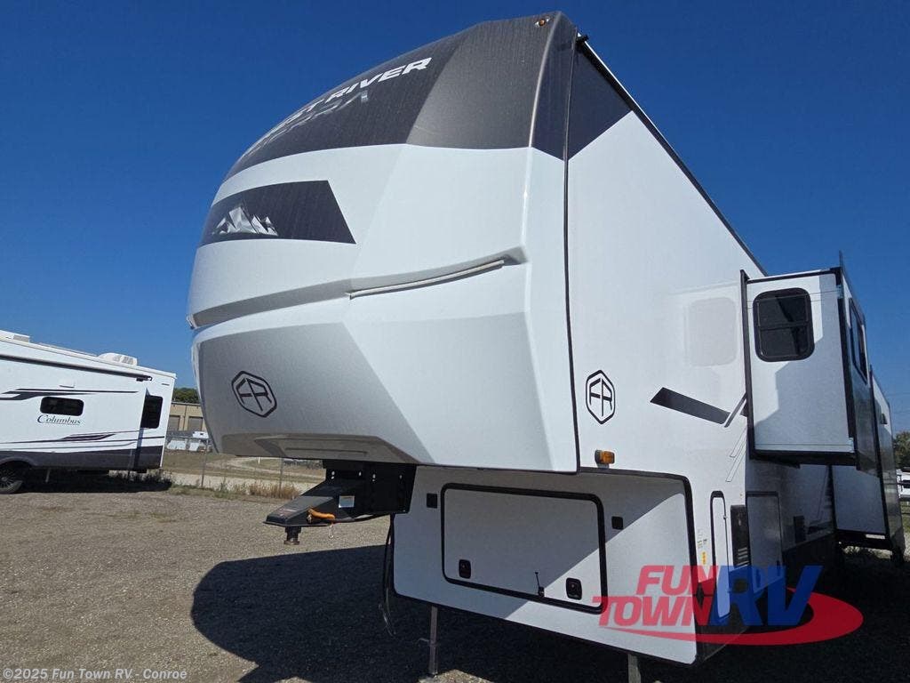 New 2026 Forest River Sierra 3900HBLR available in Conroe, Texas