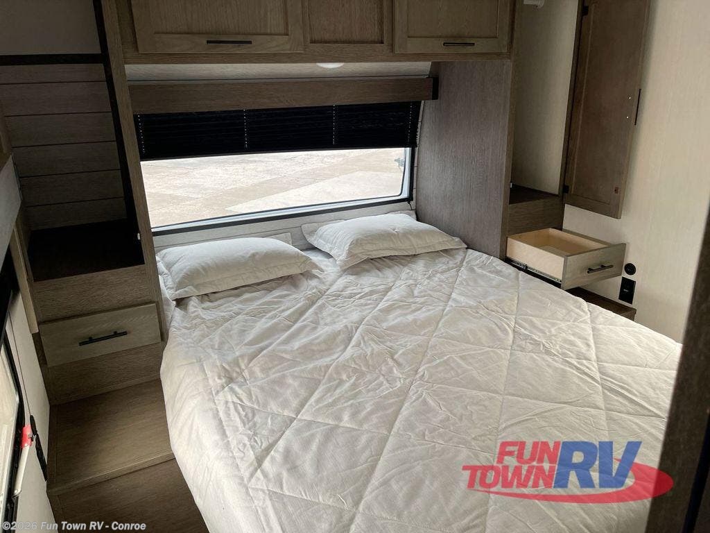 2026 Cherokee Alpha Wolf 26DBH by Forest River from Fun Town RV - Conroe in Conroe, Texas